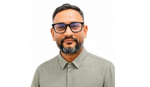 শীর্ষ নেতৃত্বের শিষ্টাচারচ্যুতি ও সমাজমানস: আদর্শিক অবক্ষয়ের মনস্তাত্ত্বিক সংকট 