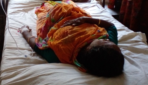 ছেলের হামলায় ‘মা’সহ একই পরিবারের ৪ জন আহত