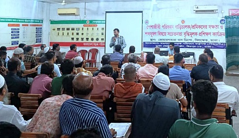 বিআরটিএ ও ডামের উদ্যোগে ৬২০ গণপরিবহন চালককে প্রশিক্ষণ