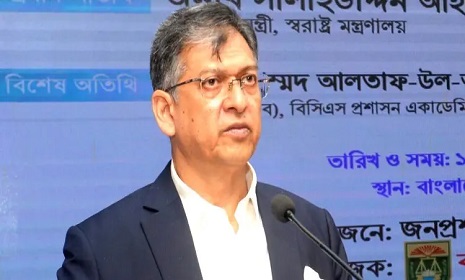 প্রশাসনিক রাজনীতিকরণ থেকে বেরিয়ে আসার আহ্বান স্বরাষ্ট্রমন্ত্রীর