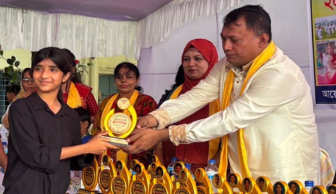 গোপালগঞ্জে প্রাথমিকে বৃত্তিপ্রাপ্ত ৪৭ শিক্ষার্থীকে সংবর্ধনা