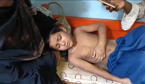 ছাত্রকে পেটানোর অভিযোগ মাদ্রাসা শিক্ষক পুলিশ হেফাজতে  