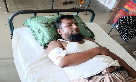 ফরিদপুরে বিএনপি নেতার ওপর সন্ত্রাসী হামলা, গ্রেপ্তার ১