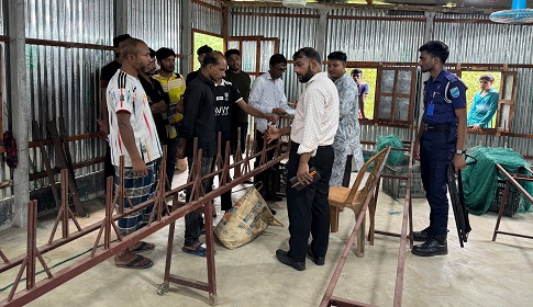 কালুখালীতে অবৈধ চায়না দুয়ারি জাল তৈরির কারখানায় অভিযান, ৪ লাখ টাকার সরঞ্জাম জব্দ