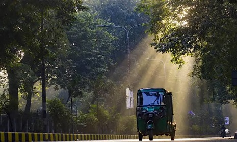 ঢাকার বাতাস আজ ‘সহনীয়’