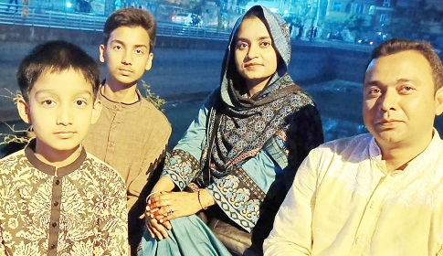 সাংবাদিক সিরাজ মাসুদ পুত্রদ্বয়ের প্রাথমিকে বৃত্তি ও এসএসসিতে সাফল্য অর্জন 