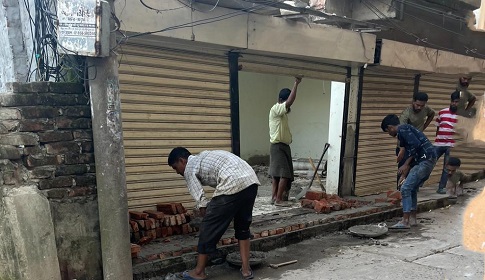 নকশায় আবাসিক, বাস্তবে দোকান-গোডাউন: সিডিএর নোটিশের পরও চলছে বাণিজ্য