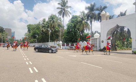 বঙ্গভবনে রাষ্ট্রপতি মির্জা ফখরুল ইসলাম আলমগীর
