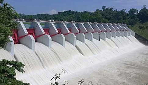 কাপ্তাই হ্রদের পানি বৃদ্ধি, রাতে খুলছে স্পিলওয়ের ১৬ গেট 
