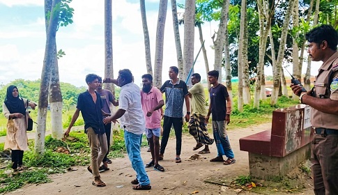 রাজিব বাস সংস্কার মানববন্ধনে হামলা, আহত ছাত্রশক্তি-যুবশক্তির দুই নেতা
