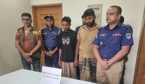 বাগেরহাটে নিহতের মোবাইলের সূত্র ধরেই তিন খুনের রহস্য উদঘাটন, গ্রেপ্তার ৩