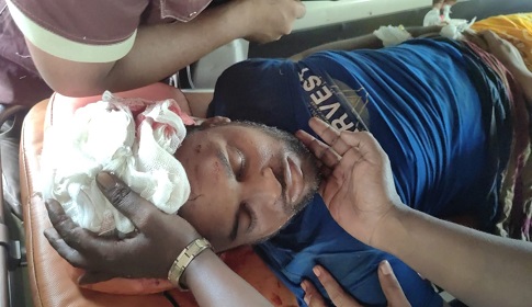 নড়াইলে আধিপত্য বিস্তার ও পূর্ব বিরোধের জের ধরে কৃষককে কুপিয়ে হত্যা, নারীসহ আহত ৭ 