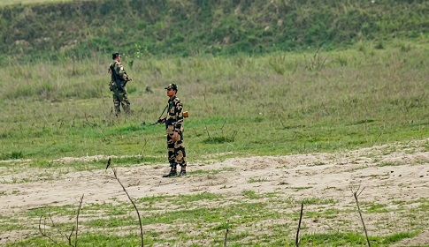 ঠাকুরগাঁওয়ে বিএসএফের গুলিতে বাংলাদেশী নিহত, আহত ২