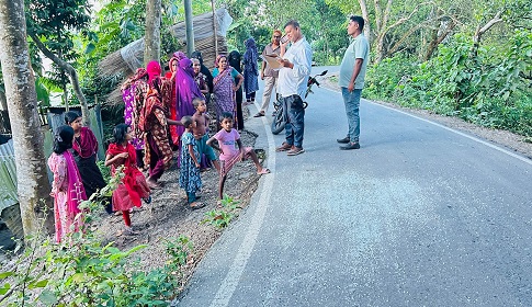 নানা বাড়ি থেকে ফেরার পথে সড়ক দুর্ঘটনায় প্রাণ গেল শিশু হাফসার