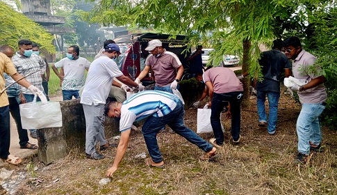 ঈশ্বরদীতে ডেঙ্গু প্রতিরোধে পরিচ্ছন্নতা অভিযান