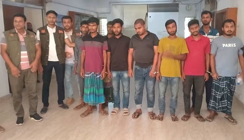 নড়াইলে অনলাইন জুয়া ও প্রতারণার অভিযোগে ৯ জন গ্রেফতার