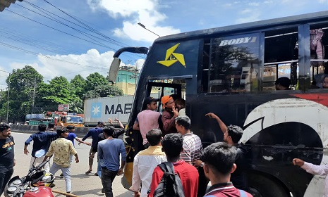 প্রতি কিলোমিটারে বাস ভাড়া বাড়ল ১৭ পয়সা