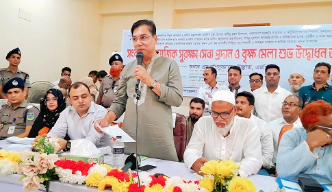 গ্যাস-জ্বালানি সংকট নিরসনে লাগবে আরও এক বছর: পর্যটন মন্ত্রী