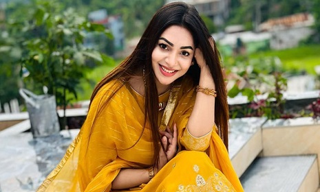 অভিনয় ‘সেকেন্ড চয়েস’, কর্পোরেট দুনিয়ায় প্রভা!