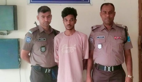 নগরকান্দায় ইয়াবাসহ যুবক আটক 