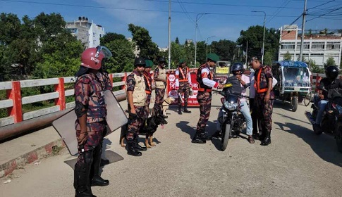 উপনির্বাচন ঘিরে ঠাকুরগাওয়ে বিজিবির কড়া নিরাপত্তা, চলছে বিশেষ মহড়া