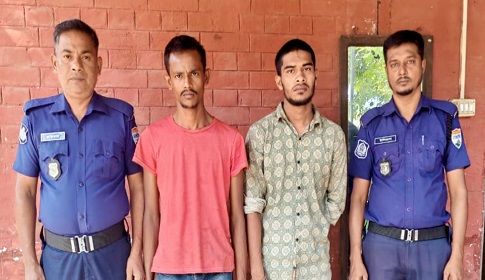 নীলসাগর এক্সপ্রেসের ছাদে যাত্রীর টাকা-ঘড়ি ছিনতাই, গ্রেপ্তার ২