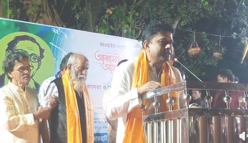 ‘বাঙালির শিকড় খুঁজতে আব্বাসউদ্দীনকে বাদ দেওয়ার সুযোগ নেই’