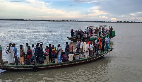‘বনবিভাগ ড্রোন দিয়ে জেলে ধরতে পারে, কিন্তু ডাকাত ধরতে পারে না’