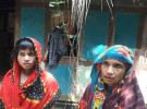 মানসিক প্রতিবন্ধী মেয়ের চিকিৎসার জন্য দুখিনী মায়ের আকুতি