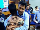 বুয়েটে পড়ার সুযোগ পাওয়ায় আল আমিনকে বুকে টেনে নিলেন জেলা প্রশাসক