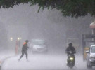 সারাদেশে আরও ১০ দিন ঝড়-বৃষ্টির সম্ভাবনা