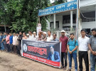 সাংবাদিক হত্যা ও নির্যাতনের প্রতিবাদে দিনাজপুরে সাংবাদিকদের মানববন্ধন ও প্রতিবাদ সমাবেশ 