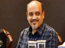 ‘আগে মুরগির ফার্মের মালিকও টিভির লাইসেন্স পেয়েছে’