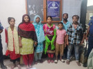সাতক্ষীরা সীমান্ত দিয়ে ফেরত আসা ১৮ বাংলাদেশিকে পরিবারের কাছে হস্তান্তর