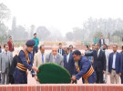 জাতীয় স্মৃতিসৌধে নতুন প্রধান বিচারপতির শ্রদ্ধা