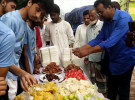 উদ্দীপ্ত তরুণের উদ্যোগে ৫ টাকায় ইফতার