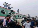 বগুড়ায় লাইনচ্যুত নীলসাগর ট্রেনের ৭ বগি, আহত অর্ধশতাধিক