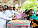 সালথায় ছোবহান মাতুব্বর ফাউন্ডেশনের উদ্যোগে ঈদ উপহার বিতরণ