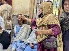 ঈশ্বরদীতে বিষাক্ত কেমিক্যালের গন্ধে অর্ধশতাধিক শিক্ষার্থী অসুস্থ, হাসপাতালে ভর্তি