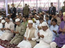 ঈদ জামাতে দেশ-জাতির মঙ্গল ও বিশ্বের শান্তি কামনা