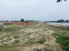 টুঙ্গিপাড়ায় রাস্তা নির্মাণে বাধা, অবরুদ্ধ ২০ পরিবার 