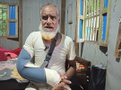 সুবর্ণচরে বৃদ্ধার হাত ভেঙ্গে দিলো প্রতিপক্ষ