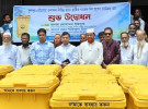 ফুলপুর পৌরসভায় প্লাস্টিক গার্ভেজ বিন স্থাপনের উদ্বোধন 