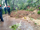 টানা বর্ষণে কাপ্তাইয়ে বিদ্যুৎ উৎপাদনে স্বস্তি, পাহাড় ধসে চার ঘণ্টা বিচ্ছিন্ন যোগাযোগ