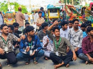 শিক্ষামন্ত্রীর পদত্যাগের দাবিতে জামালপুরে সড়ক অবরোধ করে শিক্ষার্থীদের বিক্ষোভ