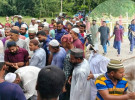 নড়াইলে প্যারোলে মুক্তি পেয়ে বাবার জানাযায় অংশ নিলেন সেচ্ছাসেবকদল নেতা
