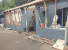 রাস্তার উপর পাকা স্থাপনা নির্মাণের অভিযোগ