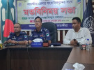 সাতক্ষীরায় সাংবাদিকদের সঙ্গে জেলা পুলিশের মতবিনিময় সভায় ডিআইজি