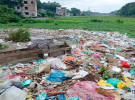 নদীতে ফেলা হচ্ছে মুকসুদপুর পৌরসভার বর্জ্য 