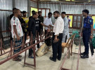 কালুখালীতে অবৈধ চায়না দুয়ারি জাল তৈরির কারখানায় অভিযান, ৪ লাখ টাকার সরঞ্জাম জব্দ